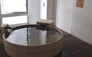 博多 由布院・武雄温泉 万葉の湯