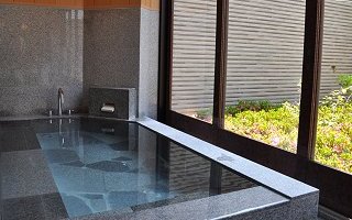 宗像王丸 天然温泉 やまつばさ