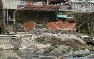 天ヶ瀬温泉共同露天風呂 薬師湯